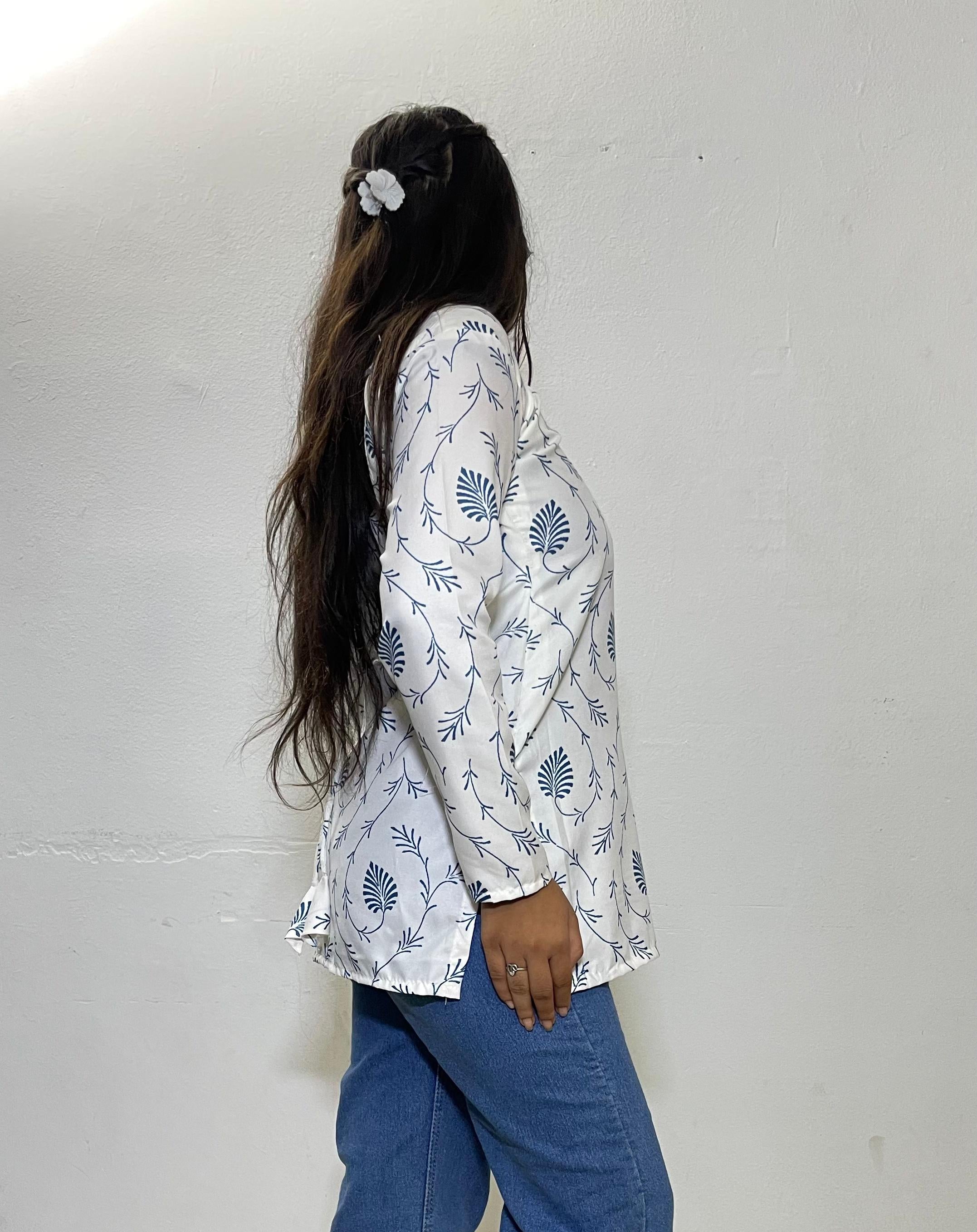 MIRA FLAT-NECK KURTI