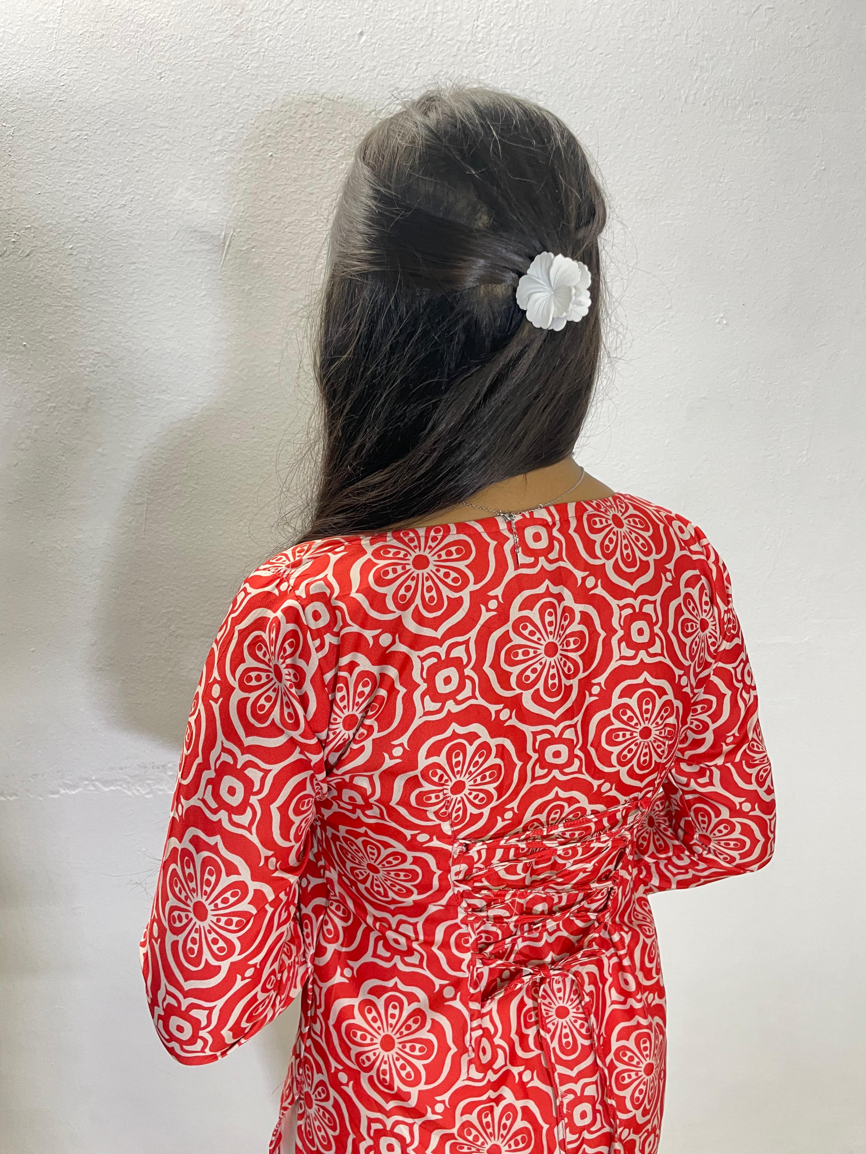 AASHVI FLAT-NECK KURTI